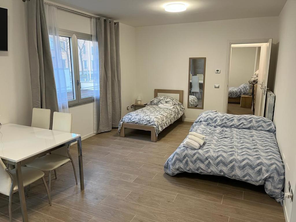 Appartamento La Lupa Piacenza Exterior foto